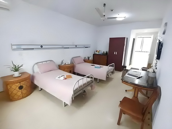 家有狂妃：庶女休不得
